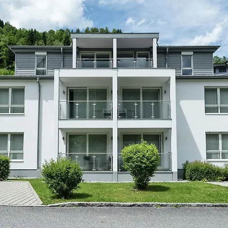 Royal Apartment *